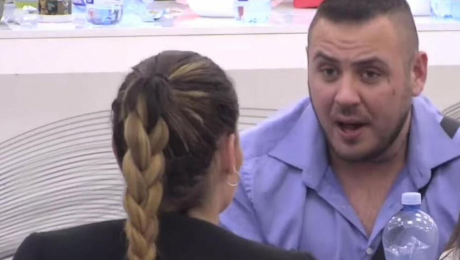 SP**MUŠO JEDNA! Nikad brutalnija svađa Filipa i Mine, Car nastavlja da vređa žene najniže moguće, spomenuo Mini i jezivo silovanje kroz koje je prošla!