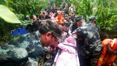 STRAVIČAN ZEMLJOTRES U KINI Broje se mrtvi i povređeni! (FOTO)