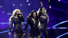 ISPLIVALI DETALJI! Otkriveno ko nudi Uragankama ogroman novac i svetsku karijeru, a evo šta one kažu na sve to!