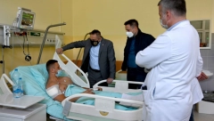 Vulin: Dok sam ja ministar unutrašnjih poslova, svako ko bude napao policajca, biće zakonski sankcionisan, a kada mu prođe kazna, podsetićemo ga da je digao ruku na policajca