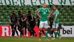VERDER ISPAO U CVAJTU! Završena Bundesliga, briljantni Filip Kostić podelio dve asistencije u poslednjem kolu!