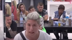 SRAM TE BILO OLOŠU, TUKLA SI ME, BILA SAM MODRA Matora iznela sav "prljav veš" - ovo je najstrašnija svađa bivših partnerki do sad! (VIDEO)