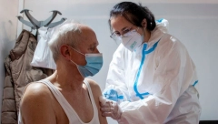 NAPREDUJE VAKCINACIJA U SRBIJI Ukupno dato 5.102.480 doza