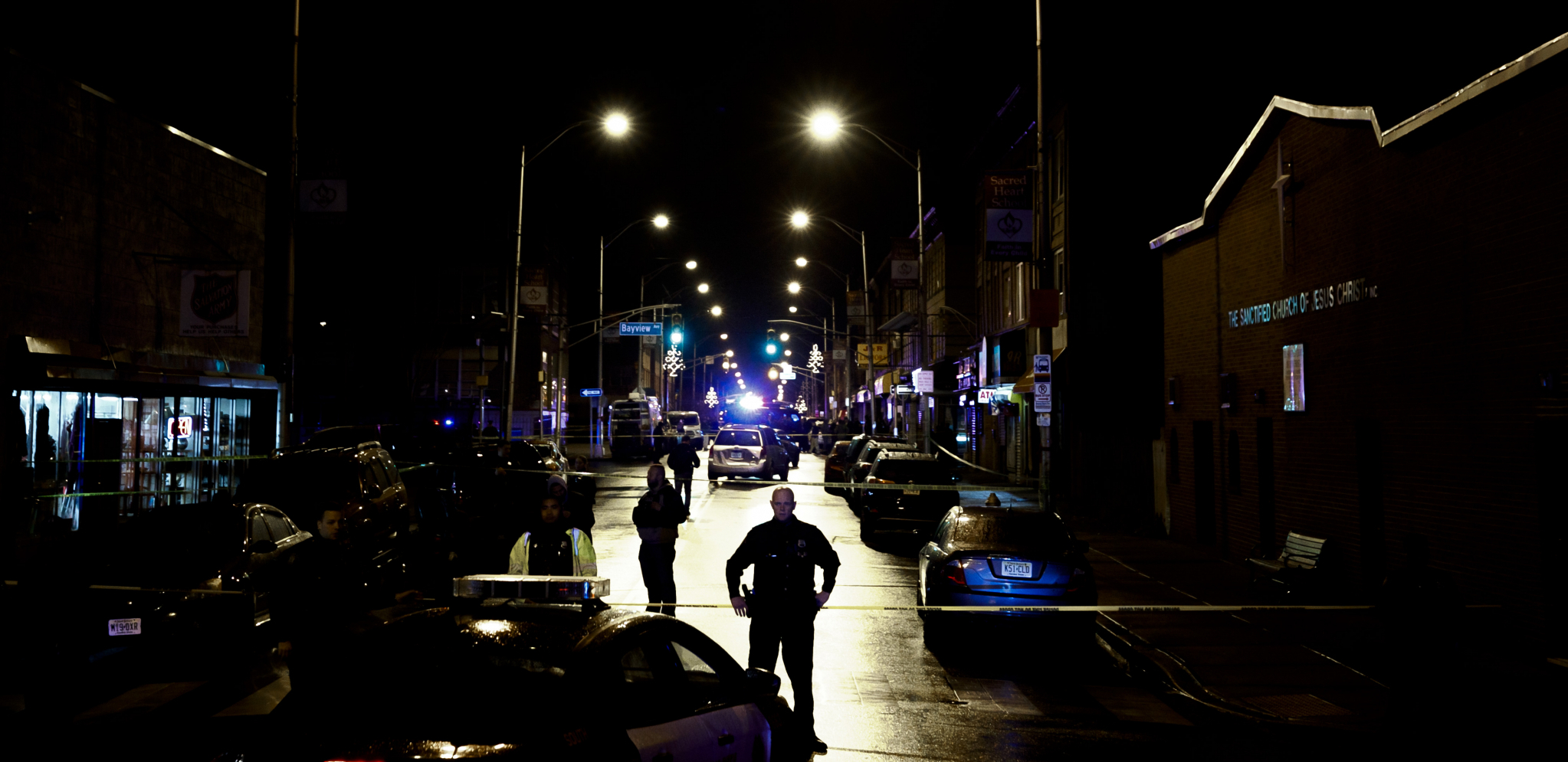 TRI OSOBE POGINULE, ČETIRI POVREĐENE Horor u luksuznom kvartu Los Anđelesa