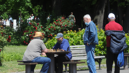 NOVA POMOĆ DRŽAVE ZA PENZIONERE Evo kako da se prijavite!