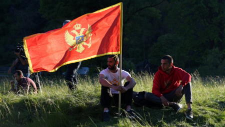 PORAŽAVAJUĆE Trećina građana veruje u teorije zavere o korona virusu