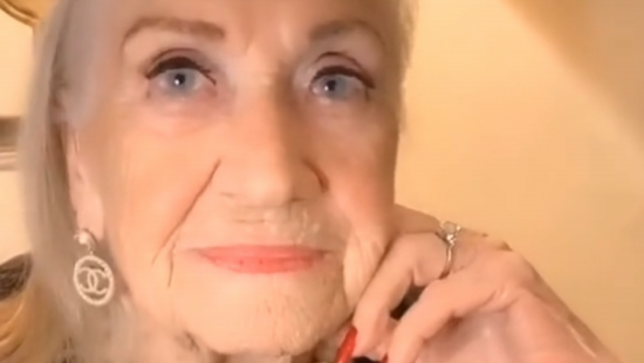 STARICA DORIS JE SMISLILA LUKAV PLAN DA SE OSVETI MUŽU Prvo je napila njegovu ljubavnicu, a onda učinila neverovatnu stvari (VIDEO)