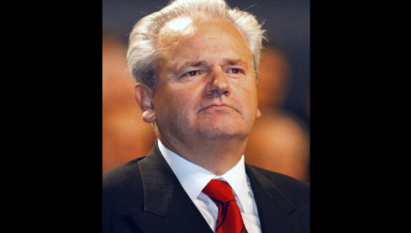 ŠTA SE DOGAĐALO 2001. NA VIDOVDAN? Milošević je pre ulaska u helikopter upitao Čedu Jovanovića da li zna koji je dan, a onda je otišao