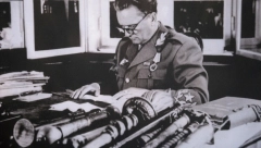 TAJNA MONSTRUMA IZ SENKE Ovaj čovek je bio Titov šef