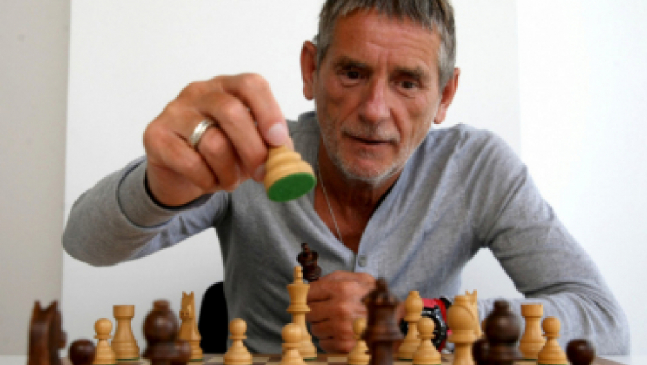 SVI SU SE PITALI KAKO IZGLEDA Supruga Lepog Miće se ne pojavljuje u javnosti i ne priča o mužu, ali sada je isplivala njena fotografija (FOTO)