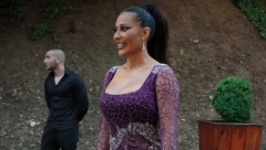 LUKSUZ I BROJNE POZNATE LIČNOSTI! Ceca danas puni 48, a evo kako je pevačica pre 30 godina proslavila punoletstvo, sve je prštalo od glamura! (FOTO)