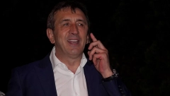 ŽIVOTNA ISPOVEST ŽIKE JAKŠIĆA Dugovao je 100.000 maraka, razvodio se dva puta, a evo u kakvom sećanju mu je ostala veza sa Slavicom Ćukteraš!