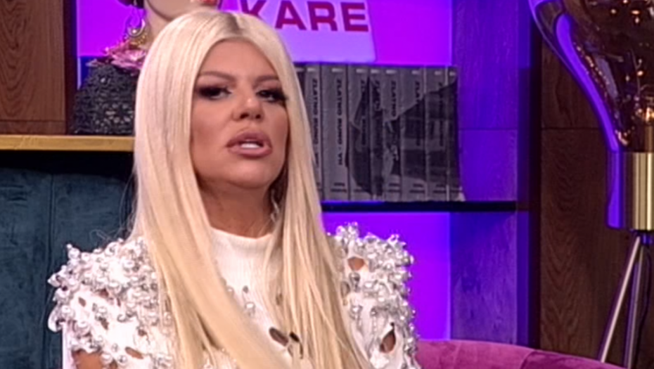 ZAŠTO SI ME NAPUSTIO?! Velika tuga u domu Dare Bubamare, pevačici preminula najbitnija osoba u životu!