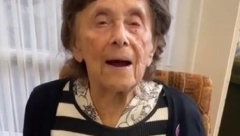 Najstarija korisnica Tiktoka edukuje ljude o Aušvicu, ali komentari koji su joj upućeni su veoma degutantni (VIDEO)