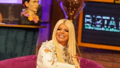 OVAKO IZGLEDAJU DARINE GRUDI BEZ FOTOŠOPA! Dara postavila intrigantni snimak od kojeg se diže temperatura! (VIDEO)