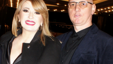 TAŠKE URLAO NA VIKI ZBOG STAJLINGA! Alo! paparaco uslikao bračni par tokom žustre rasprave, orila se ulica (FOTO)