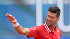 IZGUBIO SET, PA SE NALJUTIO, A ONDA POČISTIO RIVALA Nole u odlučujućem setu sa 6:0 do finala (FOTO)