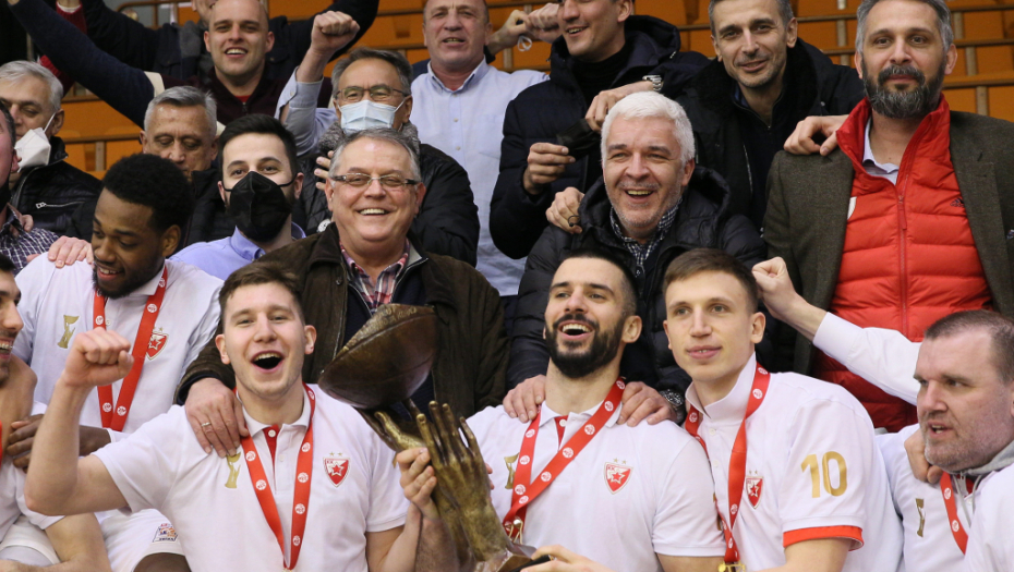 IZA SEBE IMA PREGRŠT TROFEJA I MEDALJA Pukla nova "bomba", Srbin potpisao za Zvezdu (FOTO)