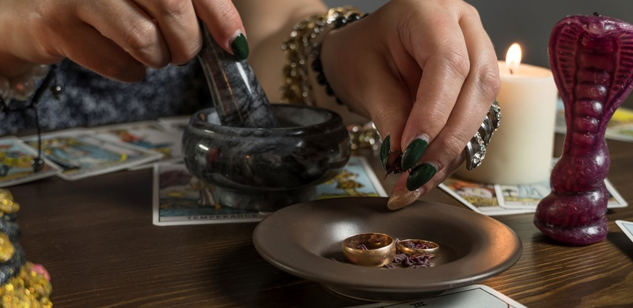 U PITANJU JE PREVARA Ne verujte vidovnjacima i vračarama koje vas pitaju šta ste u horoskopu