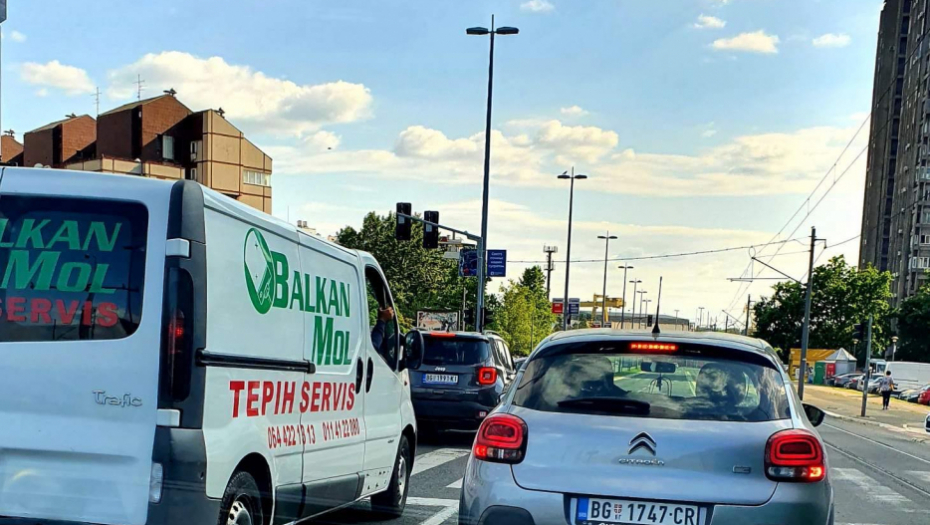 ČUVAJTE SE VOZILA SA NJIHOVIM ZNAKOM Kompanija N1 poslala na ulice potencijalne ubice! (FOTO)