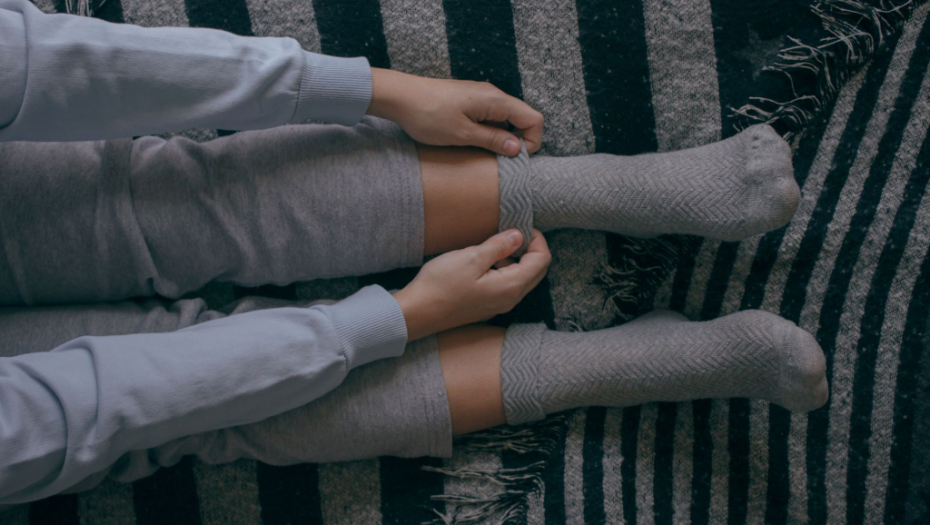 Obratite pažnju? Ukoliko vam često ostaju tragovi od čarapa na nogama, moguće je da imate ovaj zdravstveni problem