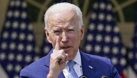 IZDRAO SE NA NOVINARA Bajden gubi konce, pitanje ga izbacilo iz takta!