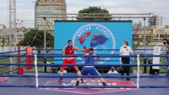 SILNI CRVENO-BELI Zvezda obasjala Beograd na vodi