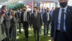 PARIZ DIŽE RUKE! Makron najavio povlačenje vojske!