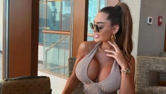 JOŠ JEDNA OPERACIJA Ana Korać se ne zaustavlja, starleta se za rođendan počastila estetskom korekcijom, pa nastavila da provocira javnost (FOTO)