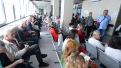 POVRATAK U NORMALU Prof. dr Milika Ašanin za Alo! priča o listama čekanja za operacije i preglede - ZA STENT, KUK I KATARAKTU SE NAJDUŽE ČEKA