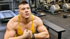 SVE VRVI OD MIŠIĆA! Sloba Radanović se opustio u teretani, a šokiraće vas jedan detalj! (FOTO)