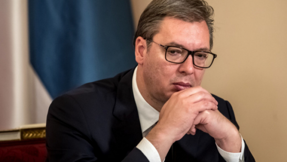 VUČIĆU TRAŽE DA PRIZNA NEZAVISNO KOSOVO 15. JUNA Najmoćnije zapadne sile se podižu protiv Srbije - Pred nama je monstruozni ultimatum