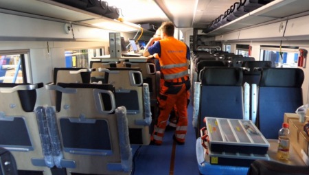 Prvi Štedlerov brzi voz stiže u Srbiju za pet meseci: Saobraćaju 200 kilometara na sat i najmoderniji u Evropi (FOTO)