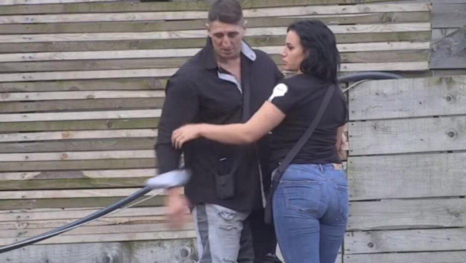 NE MOŽE VIŠE DA IZDRŽI! Kristijanova ljubavnica beži iz Zadruge!