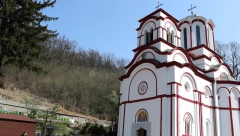 BEBI NIJE BILO SPASA, A ONDA SU JE DONELI U SRPSKI MANASTIR Neverovatna ispovest majke koja je pomoć našla tamo gde ni LEKARI nisu mogli