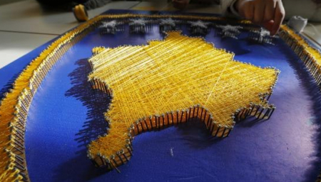 KONTRASMER DIJALOGA "EU ne priznaje Kosovo. To je problem"