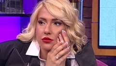 NIKAD VIĐENE FOTOGRAFIJE Transformacija veka, Jovana Jeremić neprepoznatljiva, sa crnom kosom bodrila Severinu iz prvog reda (FOTO)