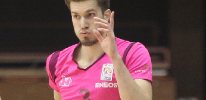 POSLAO PORUKU POSLE FRKE! Petrušev jednom rečenicom raspalio "grobare"!