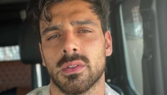 ŽENE ĆE SE RAZOČARATI! Slavni glumac priznao da je gej, fotografija njega i partnera u prisnom zagrljaju obišla svet, a porukom potvrdio jednu stvar! (FOTO)