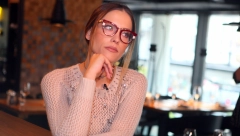 VIŠE NE IZGLEDA OVAKO! Mirka Vasiljević promenila izgled, trudna glumica blista, a svima je za oko zapao jedan detalj! (FOTO)