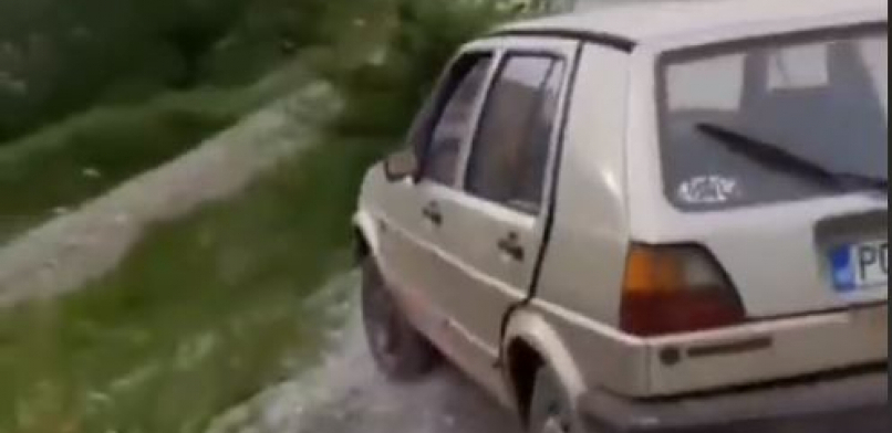 HIT VIDEO NA INTERNETU Pitao gde je put za Podgoricu, pa po uputstvima sleteo sa puta (VIDEO)
