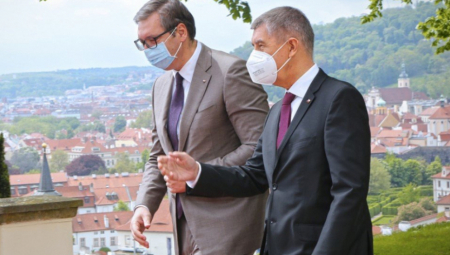 ČEŠKI PREMIJER POSLAO PISMO PREDSEDNIKU: Hvala Vučiću i Srbiji, cenim ovaj čin solidarnosti!
