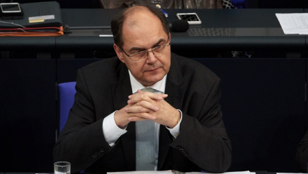 "GOTOVO JE!" Kristijan Šmit zapretio iz Dubrovnika, poslao poruku o promeni granica!