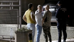 ŠTA SE U ČETVRTAK VEČE DEŠAVALO KOD BEOGRADSKOG AERODROMA? Čeda tvrdi da su ga napali huligani, snimci kamera to demantuju!