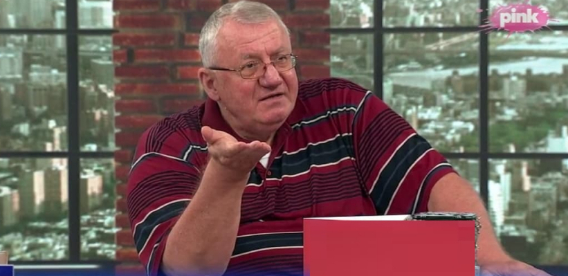 TOTALNI OBRT NA POMOLU Šta se dešava u SRS? Šešelj ovo nije očekivao!