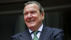 ŠREDER UPOZORAVA ZAPAD Dugoročna izolacija Rusije je nemoguća