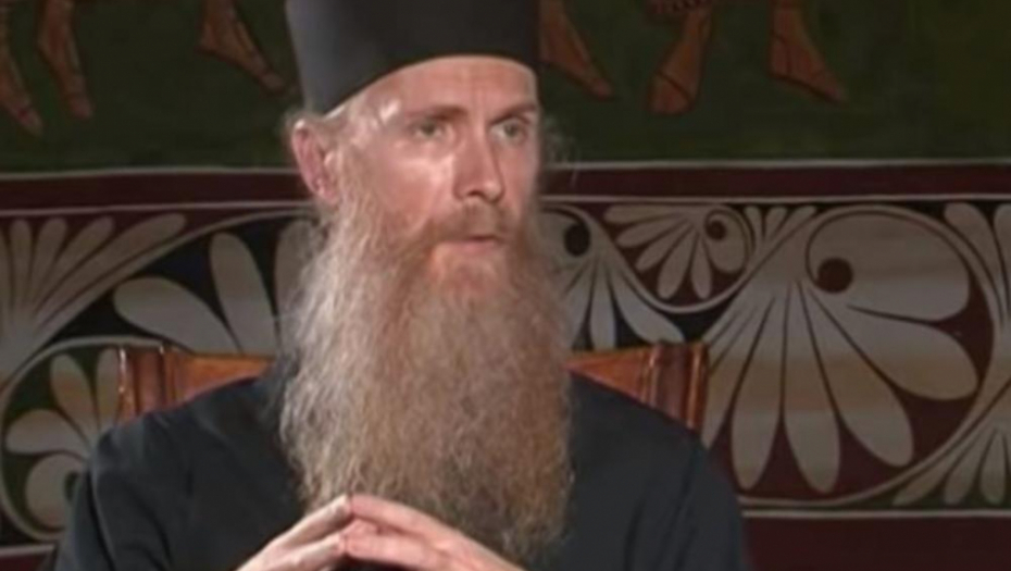 PROROČKE REČI OCA ARSENIJA SA OSTROGA Ludnice sve punije, a deca bez emocija