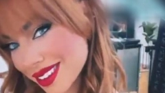 PLANIRA DA SE UDA ZA NJEGA, ALI GA KRIJE OD JAVNOSTI Evo kako izgleda dečko lepe Uraganke Ksenije, priznaćete da je mega frajer (FOTO)