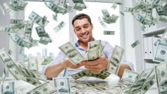 UNIVERZUM ĆE IM DONETI NOVAC I OBILJE: U avgustu ova 3 znaka biće miljenici neba