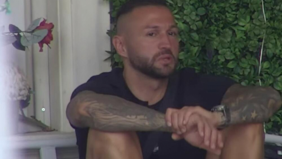 NE ŽELIM VIŠE DA IH VIDIM, US*ALI SU MI SE U ŽIVOT Nenad Aleksić presekao sa roditeljima, ove strašne stvari zamera svojoj porodici!